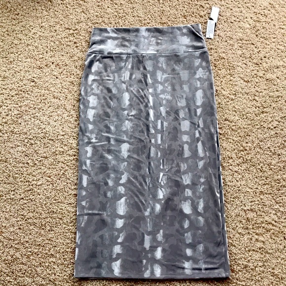NWT LuLaRoe elegant Ivy midi skirt